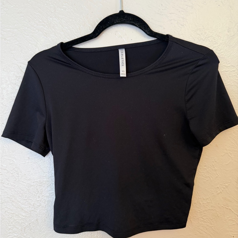 Fabletics  Open-Back Short Sleeve Top - Picture 2 of 6